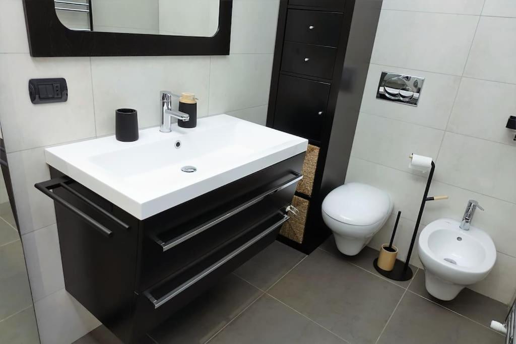 Bari 68 - Comfort Moderno & Fascino Antico מראה חיצוני תמונה